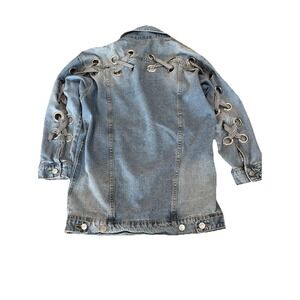 Primi Thigh-Length Color Variation Blue Jean Denim Jacket Grommets Women's Med